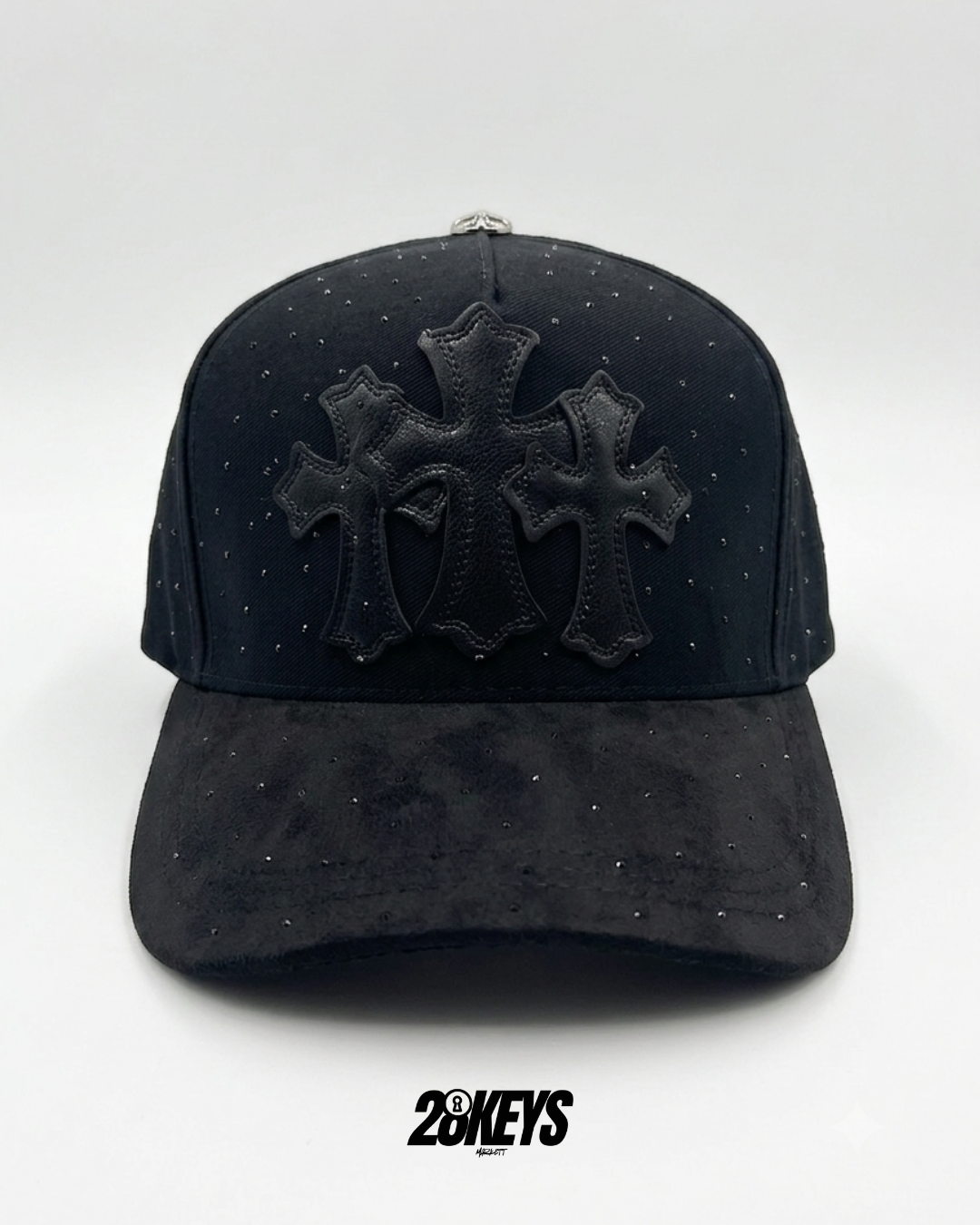 Gorro chrome hearts curvo full brillos