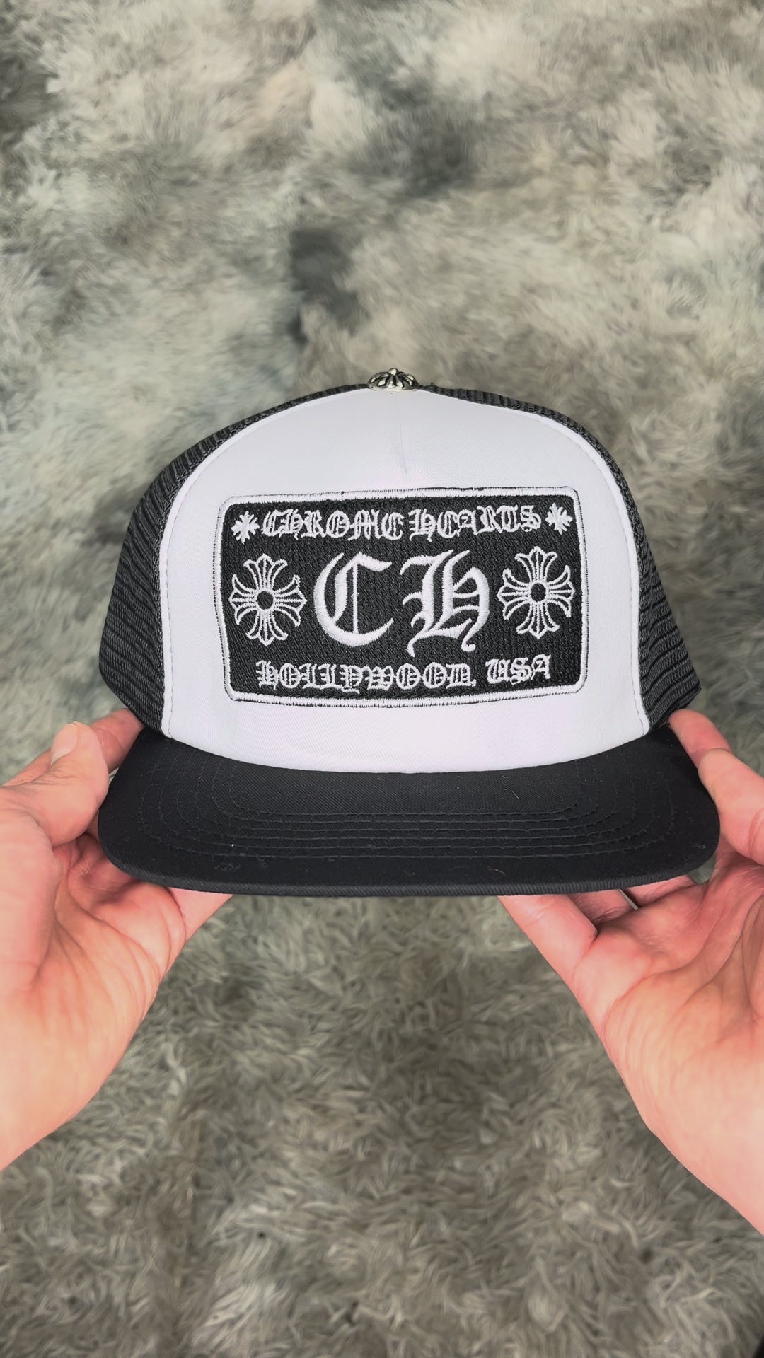 Gorro chrome hearts clásico visera plana